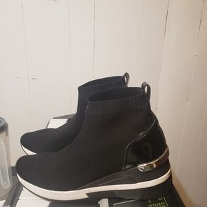 Women shoes